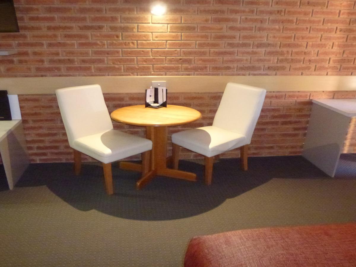 Colonial Motor Inn Bairnsdale Golden Chain Property Exterior foto